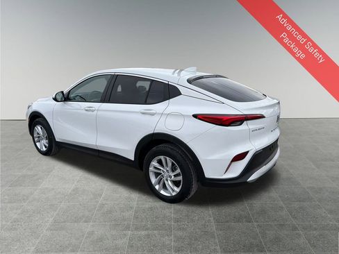 Used 2024 Buick Envista Preferred w/ Convenience I Package image 4