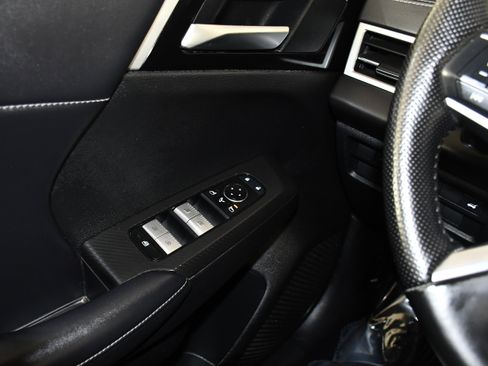Used 2024 Mitsubishi Outlander SE AWD/4WD image 34