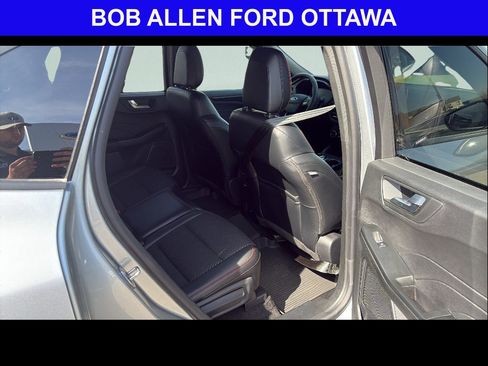 Used 2024 Ford Escape ST-Line w/ Equipment Group 301A FWD image 12