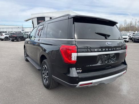 Used 2024 Ford Expedition Max XLT AWD/4WD image 3