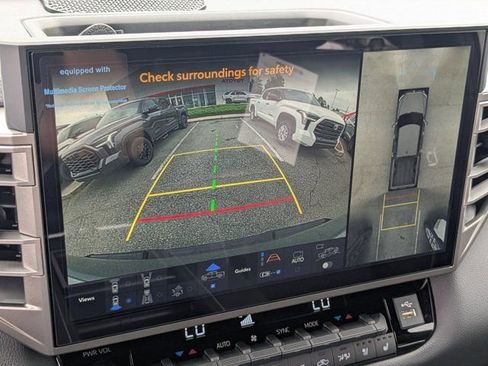 New 2026 Toyota Tundra Limited AWD/4WD image 21