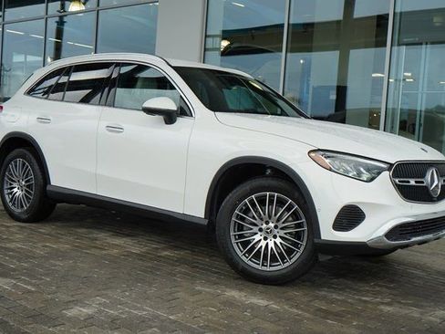 New 2026 Mercedes-Benz GLC 300 image 1