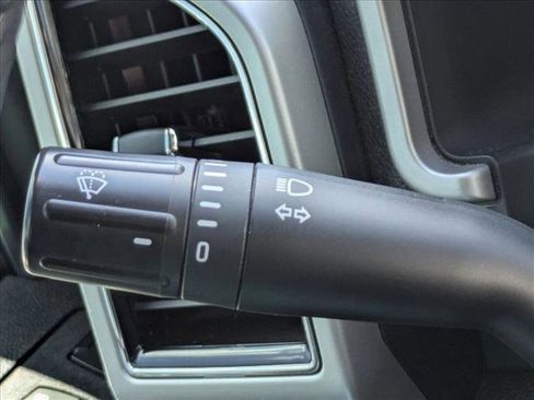 Used 2020 Ford F250 Lariat w/ Lariat Value Package image 10