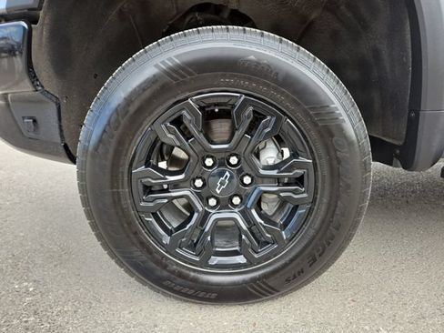 Used 2024 Chevrolet Silverado 1500 ZR2 w/ Technology Package AWD/4WD image 7