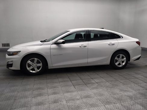 Used 2021 Chevrolet Malibu LS w/ Driver Confidence Package II FWD image 2
