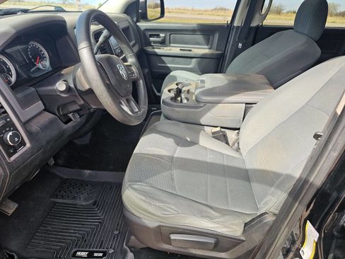 Used 2014 RAM 1500 Express w/ Black Ram 1500 Express Group image 5