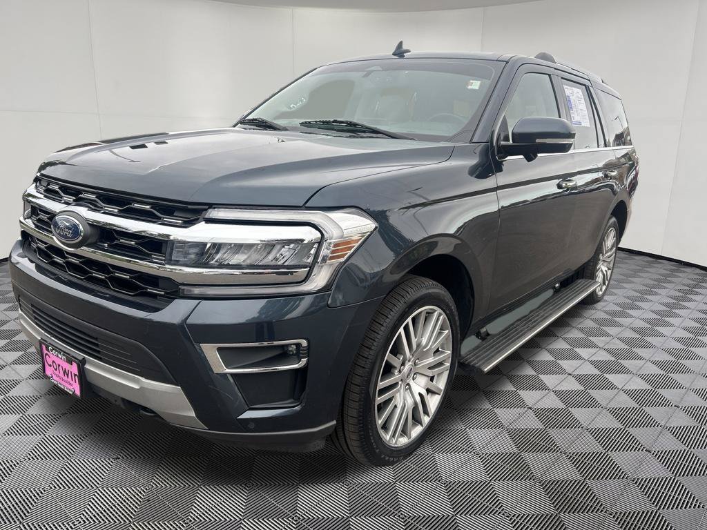 Used 2023 Ford Expedition Limited AWD/4WD image 3