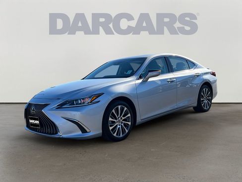 Used 2021 Lexus ES 250 w/ Premium Package image 2