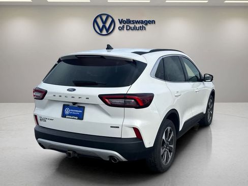 Used 2023 Ford Escape Platinum w/ Premium Technology Package image 5