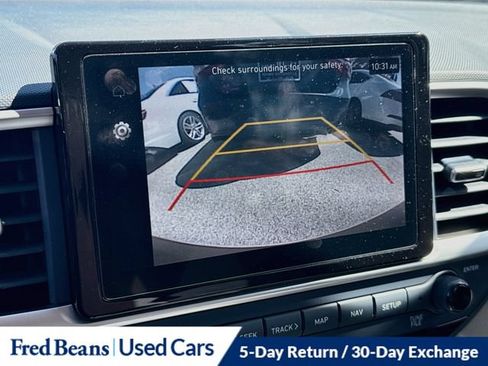 Used 2023 Hyundai Venue Limited w/ Cargo Package FWD image 16