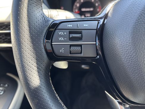 Used 2025 Acura ADX A-Spec image 19