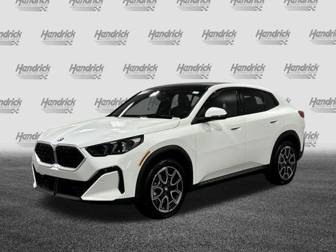 New 2026 BMW X2 xDrive28i w/ Technology Package AWD/4WD image 3