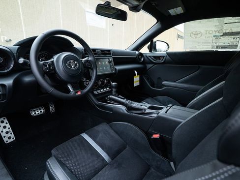 New 2026 Toyota GR86 Premium w/ ALL Weather Mat Package (TMS) image 11