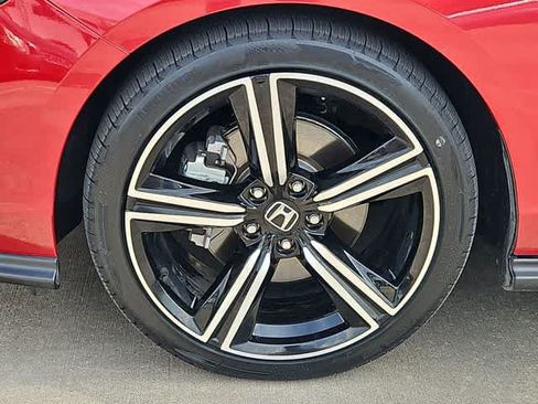 Used 2024 Honda Accord Sport image 13