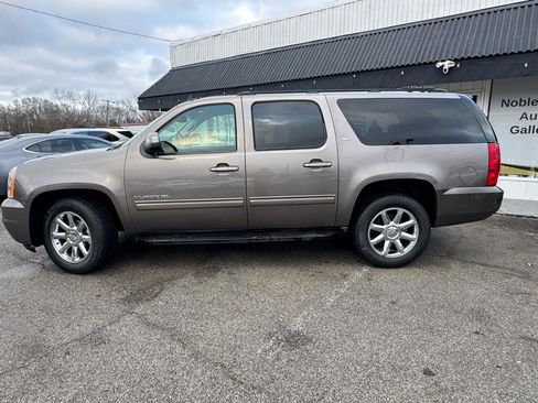 Used 2013 GMC Yukon XL SLT image 10