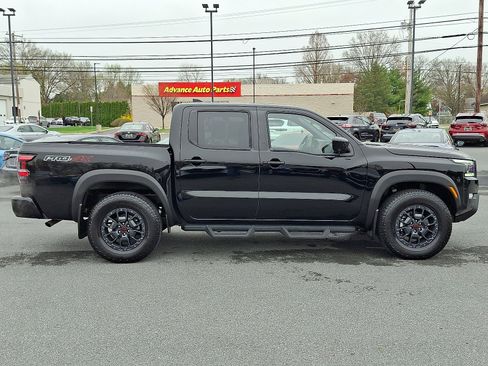 Certified 2024 Nissan Frontier PRO-4X w/ Pro Premium Package AWD/4WD image 11