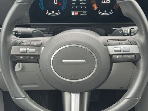 Used 2025 Hyundai Kona SEL image 27