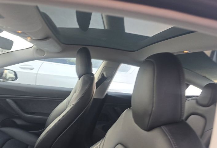 Used 2018 Tesla Model 3 Long Range AWD/4WD image 14