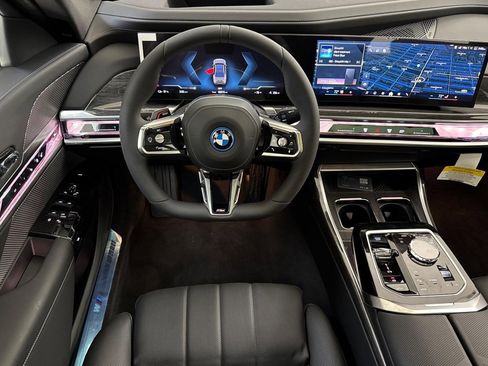 New 2026 BMW i7 eDrive50 w/ M Sport Package image 27
