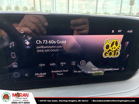 Certified 2024 Buick Encore GX Preferred w/ Comfort Package FWD image 11
