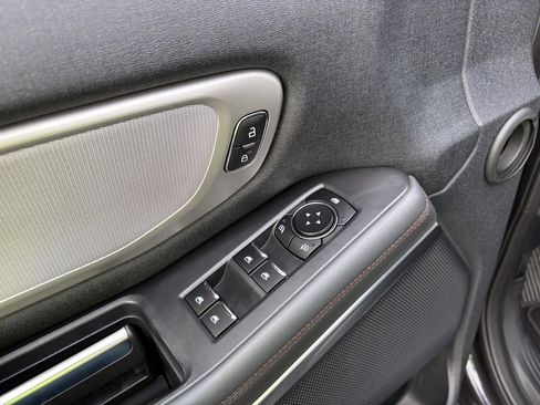 Certified 2025 Ford Expedition Active image 17