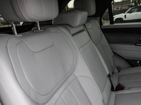 Certified 2023 Land Rover Range Rover Sport SE AWD/4WD image 21