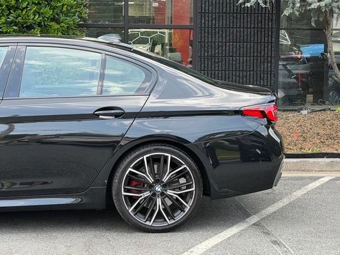 Used 2023 BMW 530i w/ M Sport Package RWD image 11
