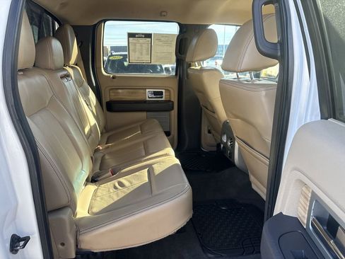 Used 2011 Ford F150 Lariat w/ Lariat Chrome Pkg image 25