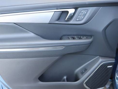 New 2026 Buick Enclave Preferred w/ Power Package FWD image 11