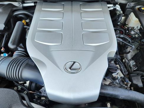 Used 2022 Lexus GX 460 Luxury w/ Off Road Package AWD/4WD image 31