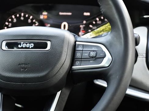 Used 2023 Jeep Compass Limited AWD/4WD image 24