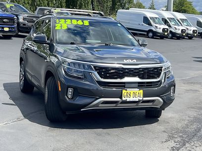 Used 2023 Kia Seltos SX w/ SX Sunroof Package