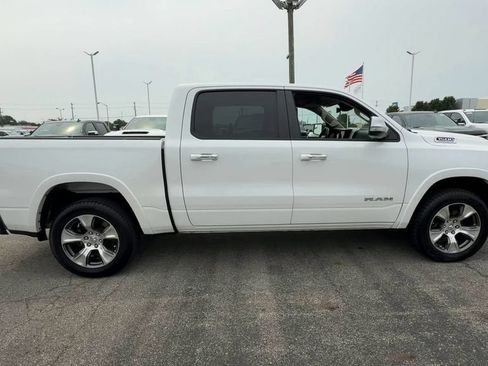 Used 2021 RAM 1500 Laramie AWD/4WD image 9