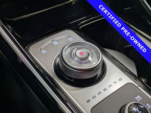 Used 2025 Kia Sorento SX Prestige image 35