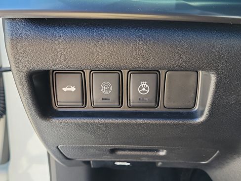 Used 2023 Nissan Maxima SR w/ Sport Mat Group FWD image 24