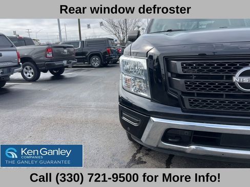 Used 2023 Nissan Titan SV w/ SV Convenience Package image 17