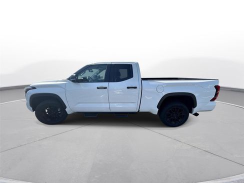 Used 2023 Toyota Tundra SR5 w/ SR5 Convenience Package image 9