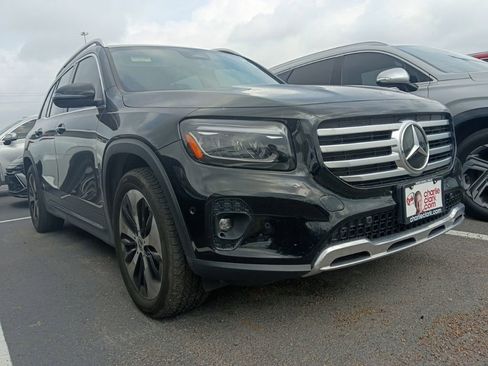 Used 2024 Mercedes-Benz GLB 250 image 2