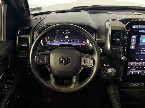 Used 2025 RAM 1500 Limited AWD/4WD image 16