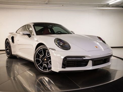Certified 2022 Porsche 911 Turbo S AWD/4WD image 9