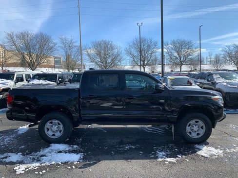 Used 2023 Toyota Tacoma SR image 7