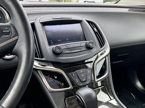 Used 2015 Buick LaCrosse Leather FWD image 6