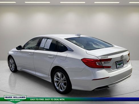 Used 2018 Honda Accord LX image 5