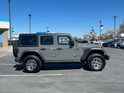 Used 2018 Jeep Wrangler Unlimited Rubicon image 2