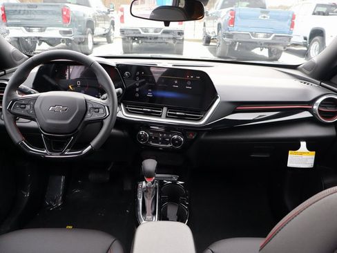 New 2026 Chevrolet Trax RS w/ Sunroof Package image 22