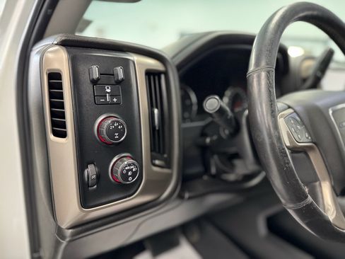 Used 2015 GMC Sierra 2500 Denali w/ Duramax Plus Package image 15