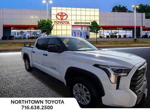 Used 2024 Toyota Tundra SR5 AWD/4WD image 9