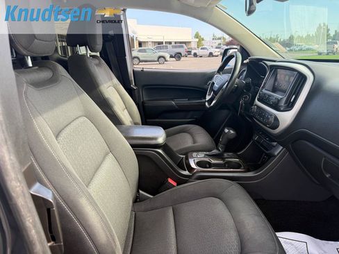 Used 2015 GMC Canyon SLE w/ SLE Convenience Package AWD/4WD image 9