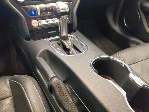 Used 2017 Ford Mustang Premium RWD image 26