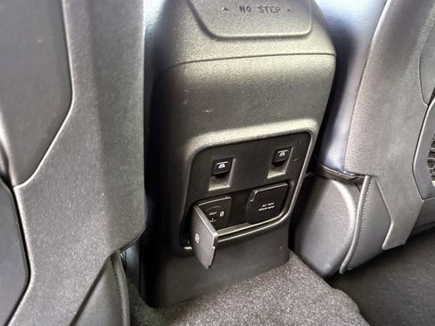 Used 2024 Ford Bronco Raptor image 14